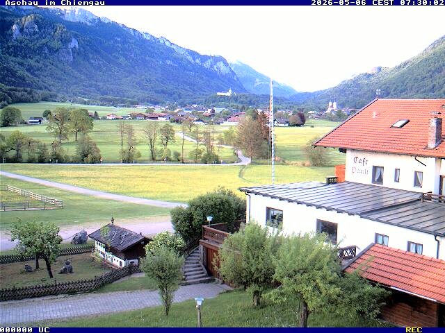 Archiv Foto Webcam Aschau im Chiemgau - Blick Richtung Süden auf Aschau