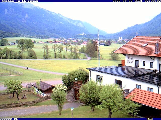 Archiv Foto Webcam Aschau im Chiemgau - Blick Richtung Süden auf Aschau