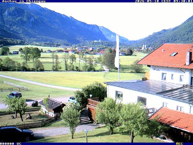 Archiv Foto Webcam Aschau im Chiemgau - Blick Richtung Süden auf Aschau
