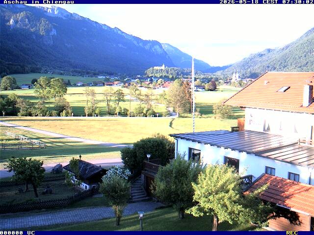 Archiv Foto Webcam Aschau im Chiemgau - Blick Richtung Süden auf Aschau