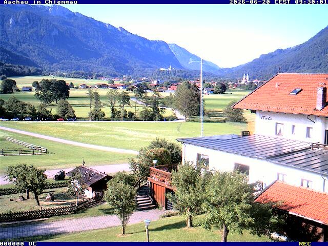 Archiv Foto Webcam Aschau im Chiemgau - Blick Richtung Süden auf Aschau