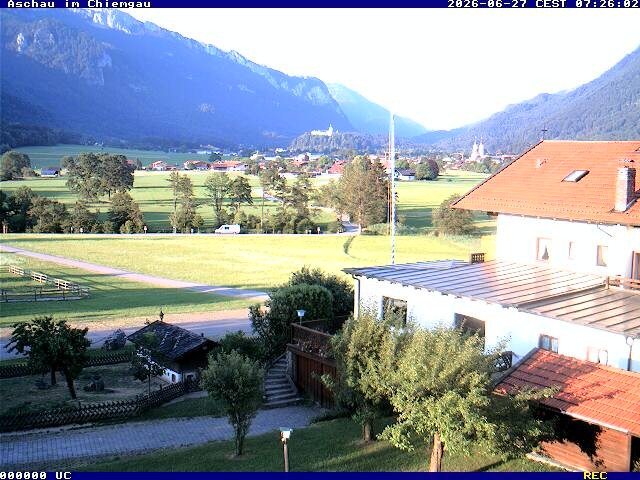 Archiv Foto Webcam Aschau im Chiemgau - Blick Richtung Süden auf Aschau