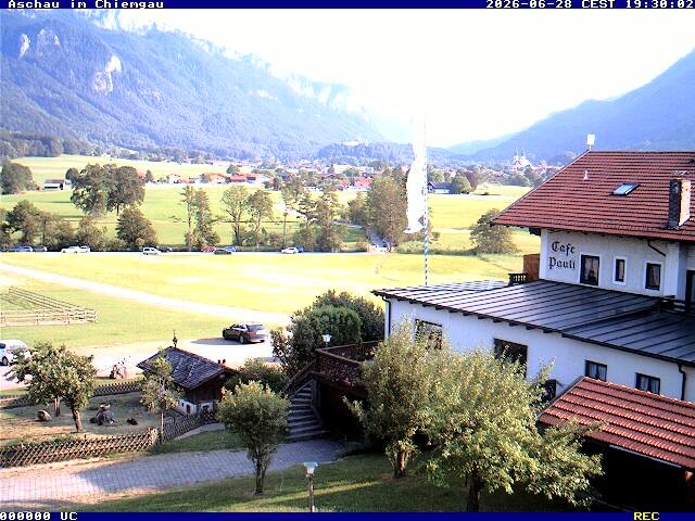 Archiv Foto Webcam Aschau im Chiemgau - Blick Richtung Süden auf Aschau