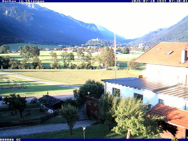 Archiv Foto Webcam Aschau im Chiemgau - Blick Richtung Süden auf Aschau