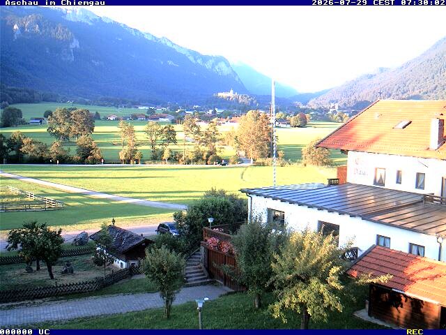 Archiv Foto Webcam Aschau im Chiemgau - Blick Richtung Süden auf Aschau