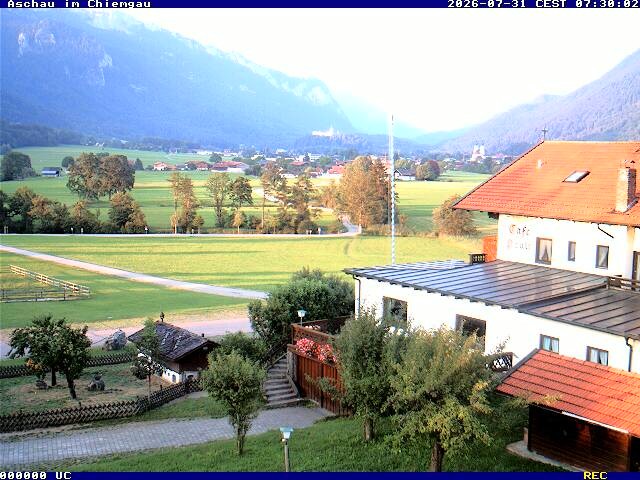 Archiv Foto Webcam Aschau im Chiemgau - Blick Richtung Süden auf Aschau