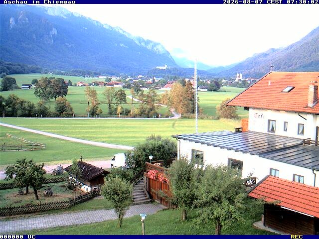 Archiv Foto Webcam Aschau im Chiemgau - Blick Richtung Süden auf Aschau