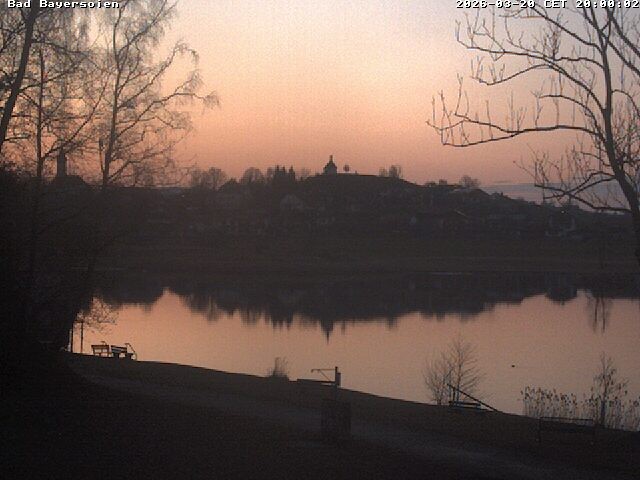 Archived image Webcam Bad Bayersoien - View to Lake Soier See