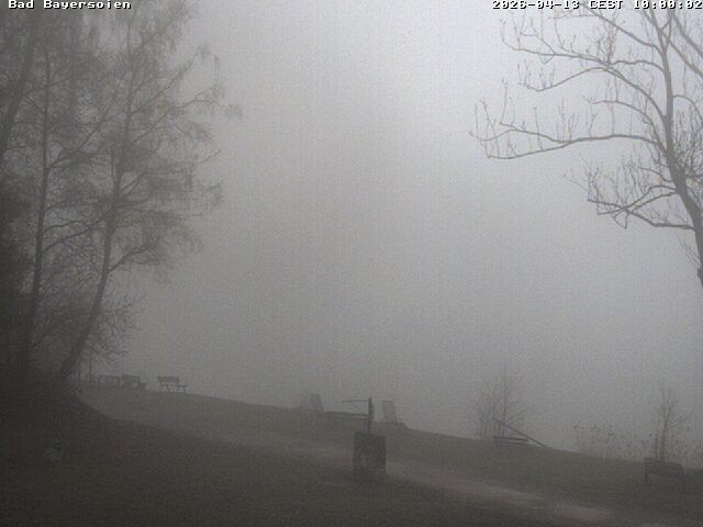 Archived image Webcam Bad Bayersoien - View to Lake Soier See