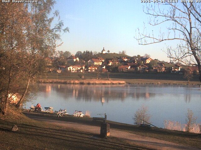 Archived image Webcam Bad Bayersoien - View to Lake Soier See