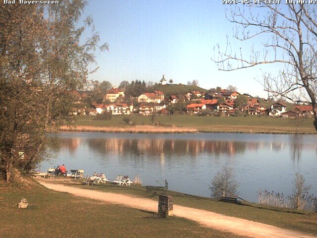 Archived image Webcam Bad Bayersoien - View to Lake Soier See