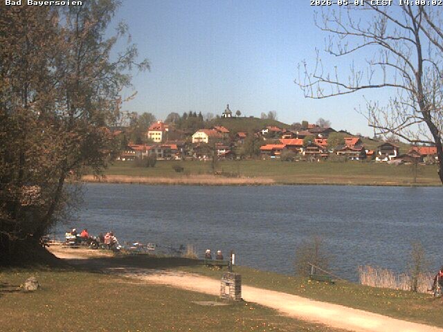 Archived image Webcam Bad Bayersoien - View to Lake Soier See