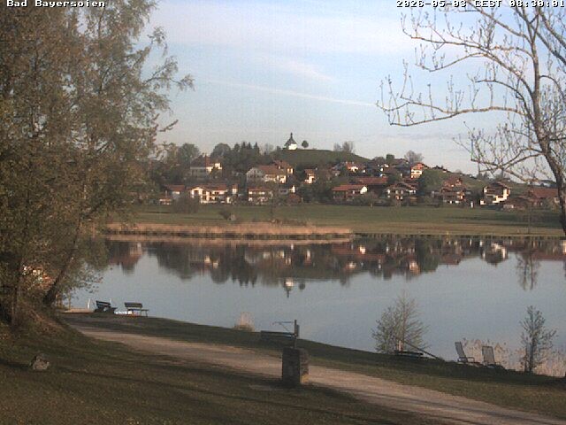 Archived image Webcam Bad Bayersoien - View to Lake Soier See