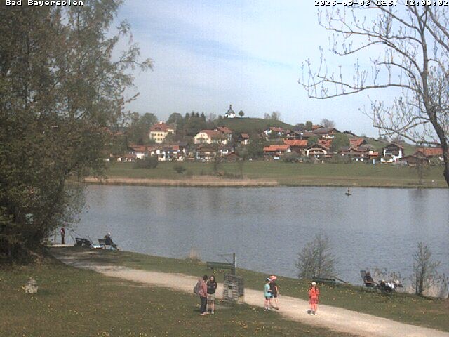 Archived image Webcam Bad Bayersoien - View to Lake Soier See