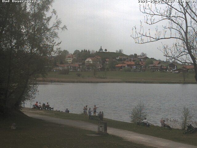 Archived image Webcam Bad Bayersoien - View to Lake Soier See