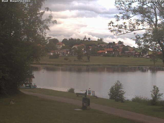 Archived image Webcam Bad Bayersoien - View to Lake Soier See