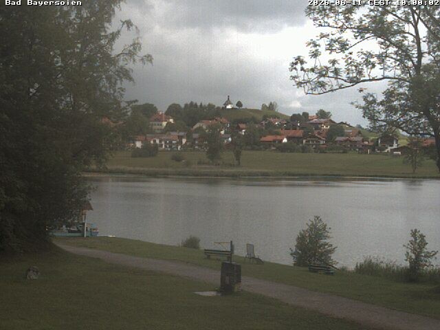 Archived image Webcam Bad Bayersoien - View to Lake Soier See