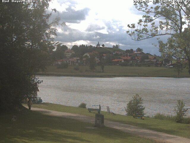 Archived image Webcam Bad Bayersoien - View to Lake Soier See