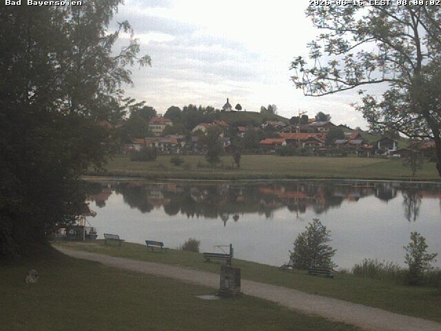 Archived image Webcam Bad Bayersoien - View to Lake Soier See