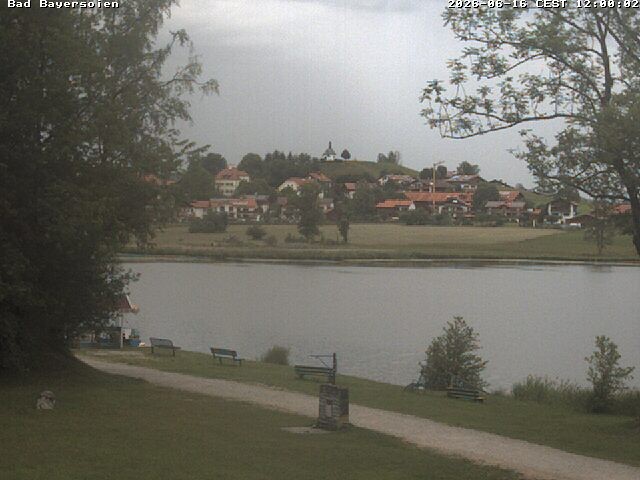 Archived image Webcam Bad Bayersoien - View to Lake Soier See
