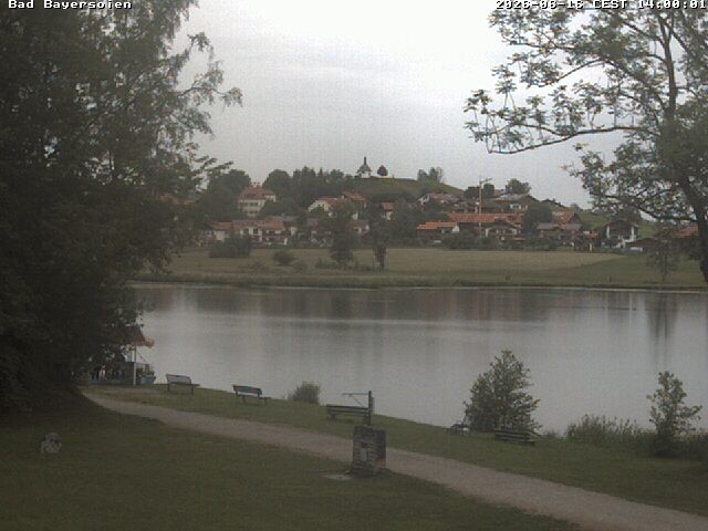 Archived image Webcam Bad Bayersoien - View to Lake Soier See