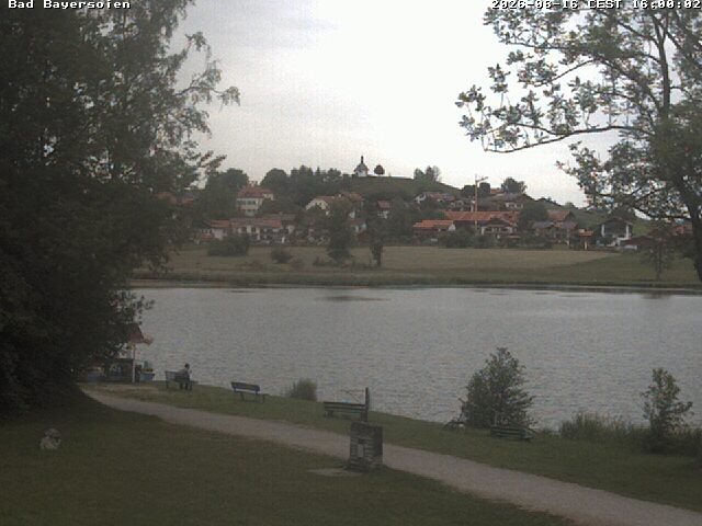 Archived image Webcam Bad Bayersoien - View to Lake Soier See