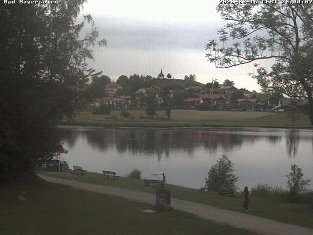 Archived image Webcam Bad Bayersoien - View to Lake Soier See