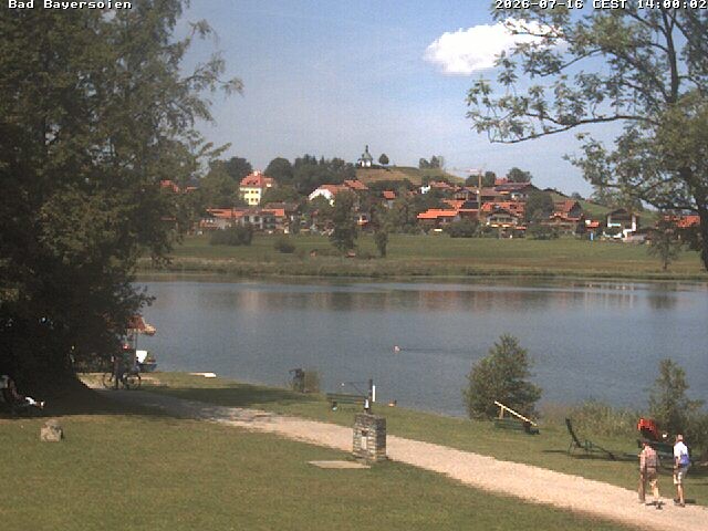 Archived image Webcam Bad Bayersoien - View to Lake Soier See