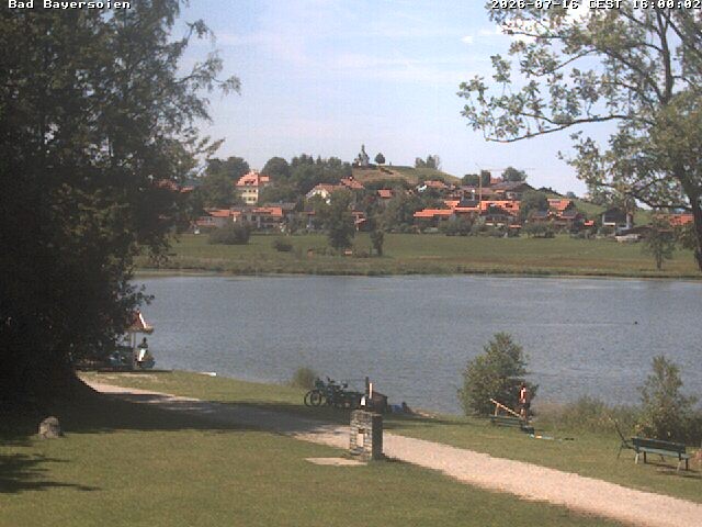 Archived image Webcam Bad Bayersoien - View to Lake Soier See