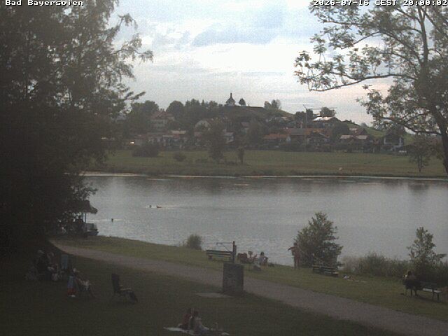 Archived image Webcam Bad Bayersoien - View to Lake Soier See