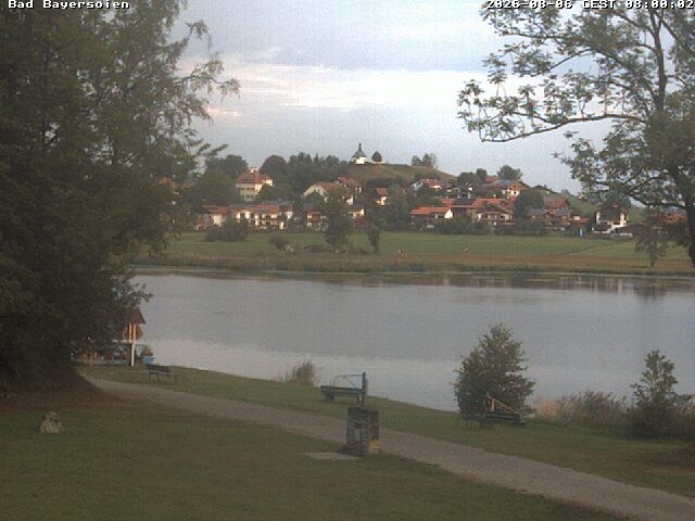 Archived image Webcam Bad Bayersoien - View to Lake Soier See
