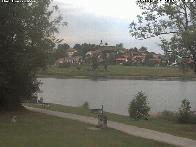Archived image Webcam Bad Bayersoien - View to Lake Soier See