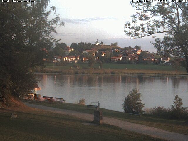 Archived image Webcam Bad Bayersoien - View to Lake Soier See