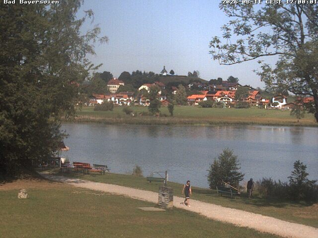 Archived image Webcam Bad Bayersoien - View to Lake Soier See