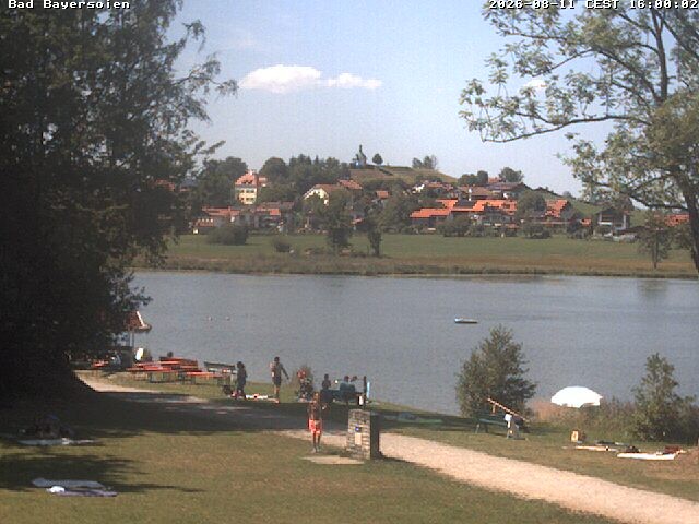 Archived image Webcam Bad Bayersoien - View to Lake Soier See