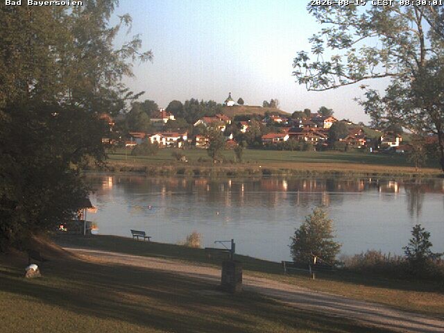 Archived image Webcam Bad Bayersoien - View to Lake Soier See