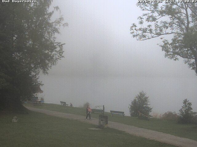 Archived image Webcam Bad Bayersoien - View to Lake Soier See