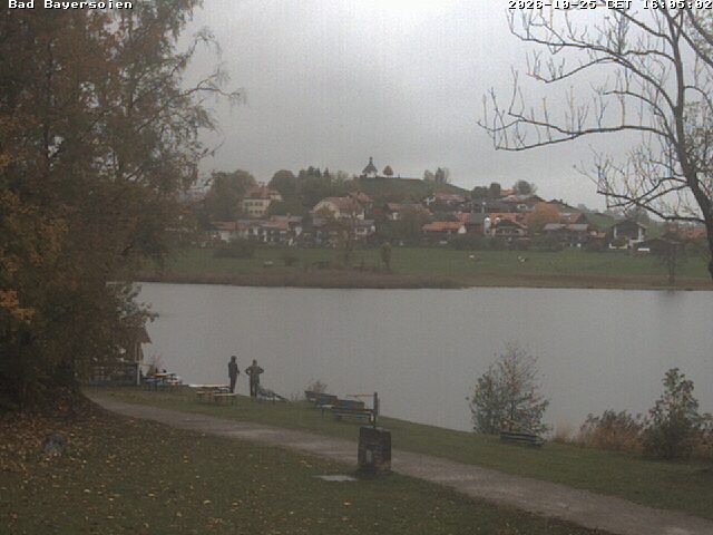 Archived image Webcam Bad Bayersoien - View to Lake Soier See