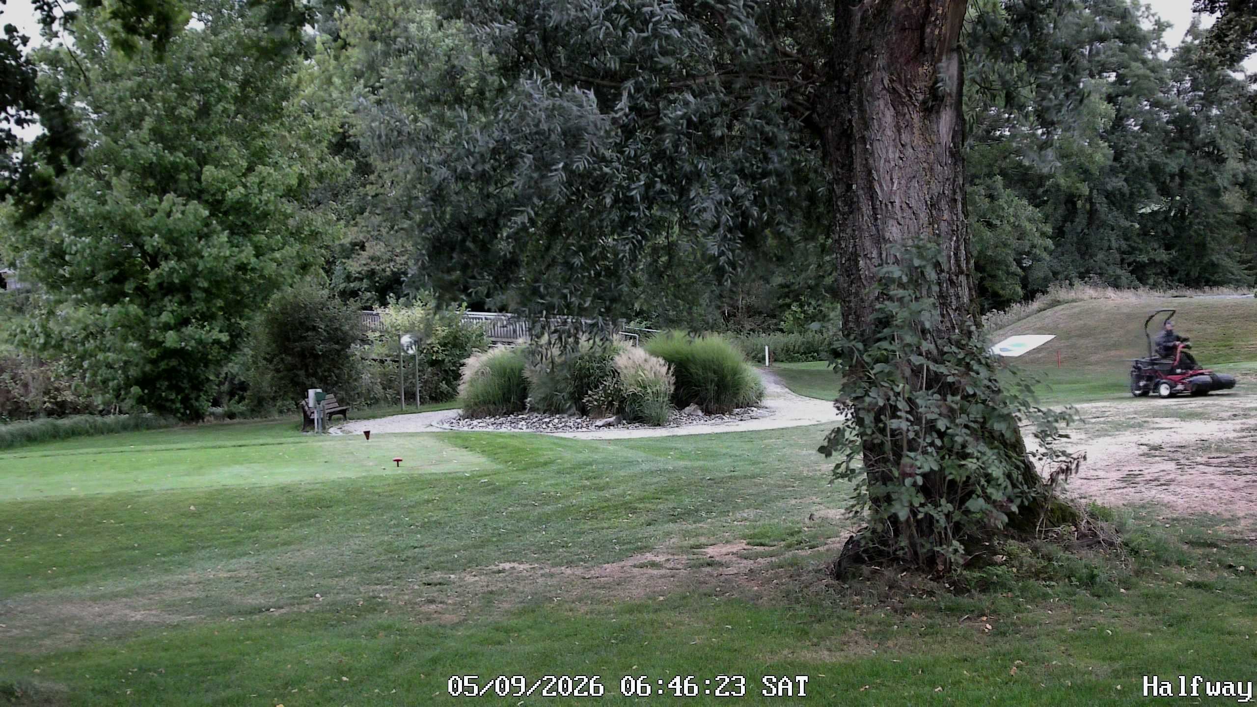 Archived image Webcam Golfclub Rottal - Herbertsfelden