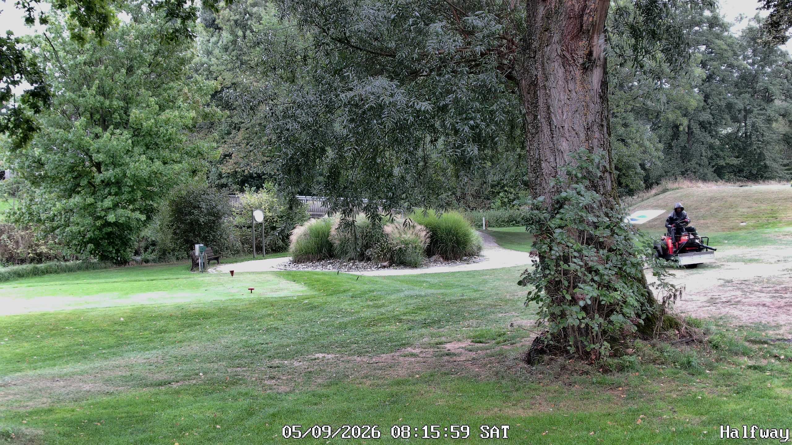 Archived image Webcam Golfclub Rottal - Herbertsfelden