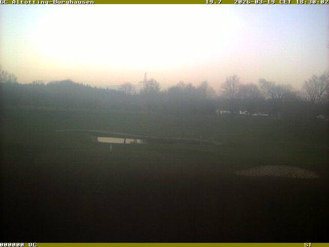 Archived image Webcam Piesing Golfclub - Burghausen