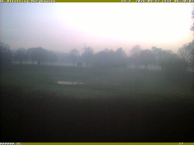 Archived image Webcam Piesing Golfclub - Burghausen