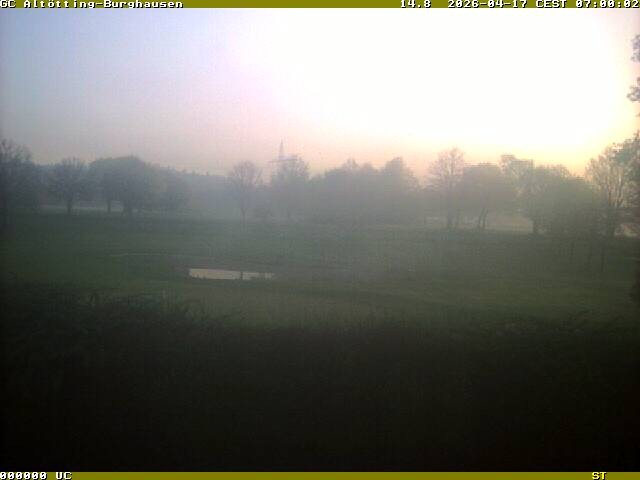 Archived image Webcam Piesing Golfclub - Burghausen