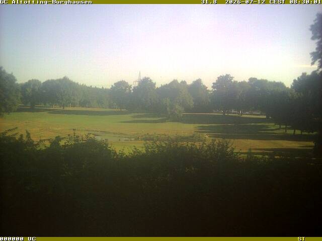 Archived image Webcam Piesing Golfclub - Burghausen