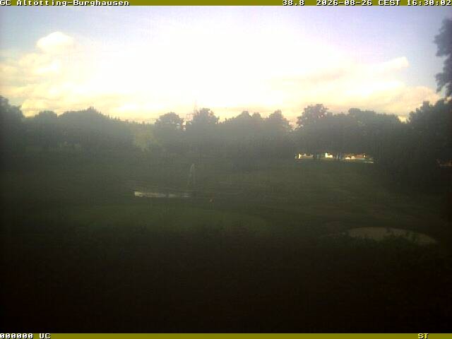 Archived image Webcam Piesing Golfclub - Burghausen
