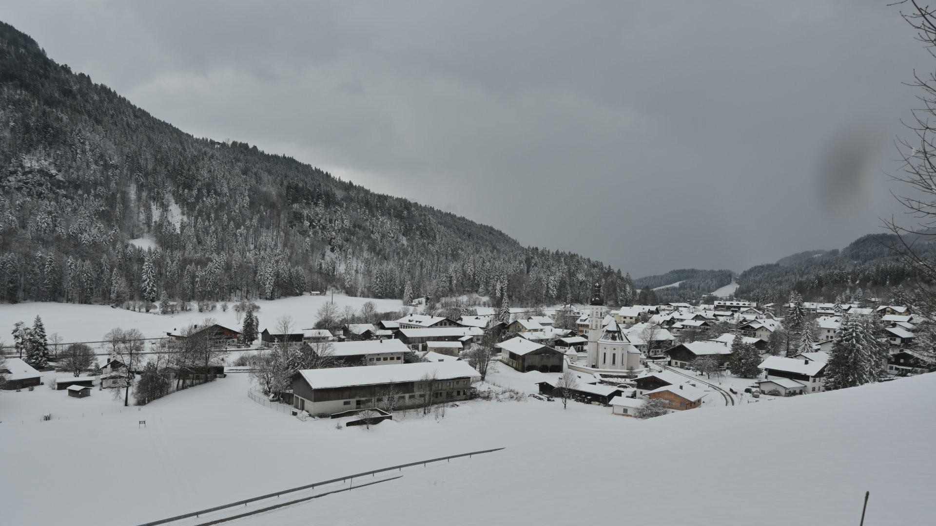 Archiv Foto Webcam Sachrang-Blick über Bergsteigerdorf