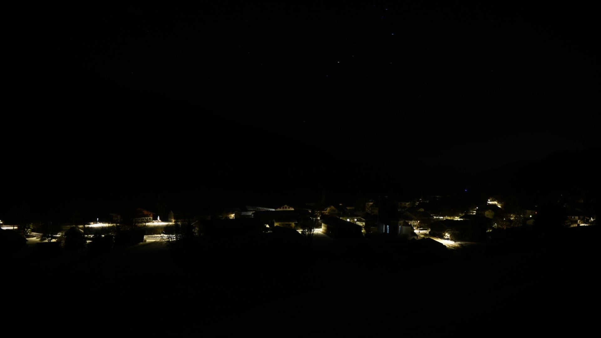 Archived image Webcam View to Sachrang