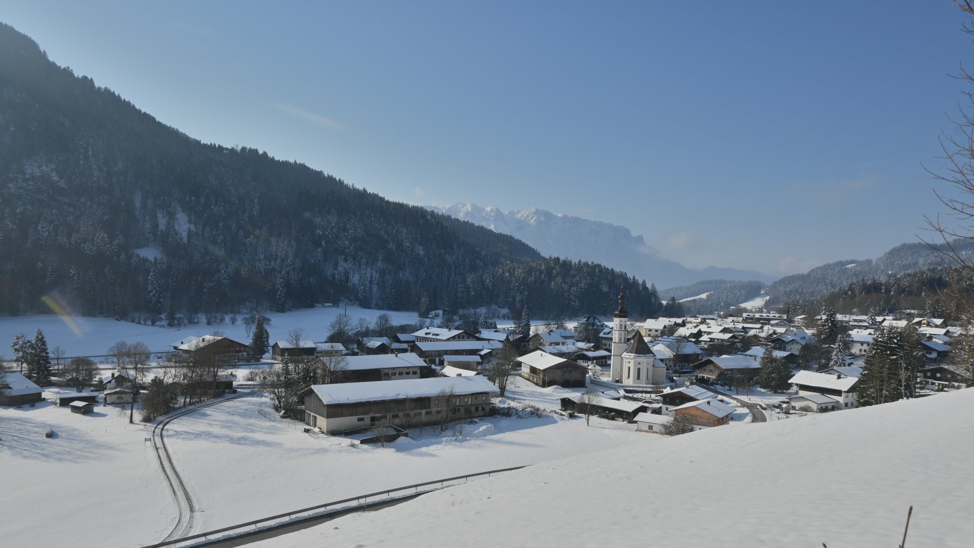 Archived image Webcam View to Sachrang