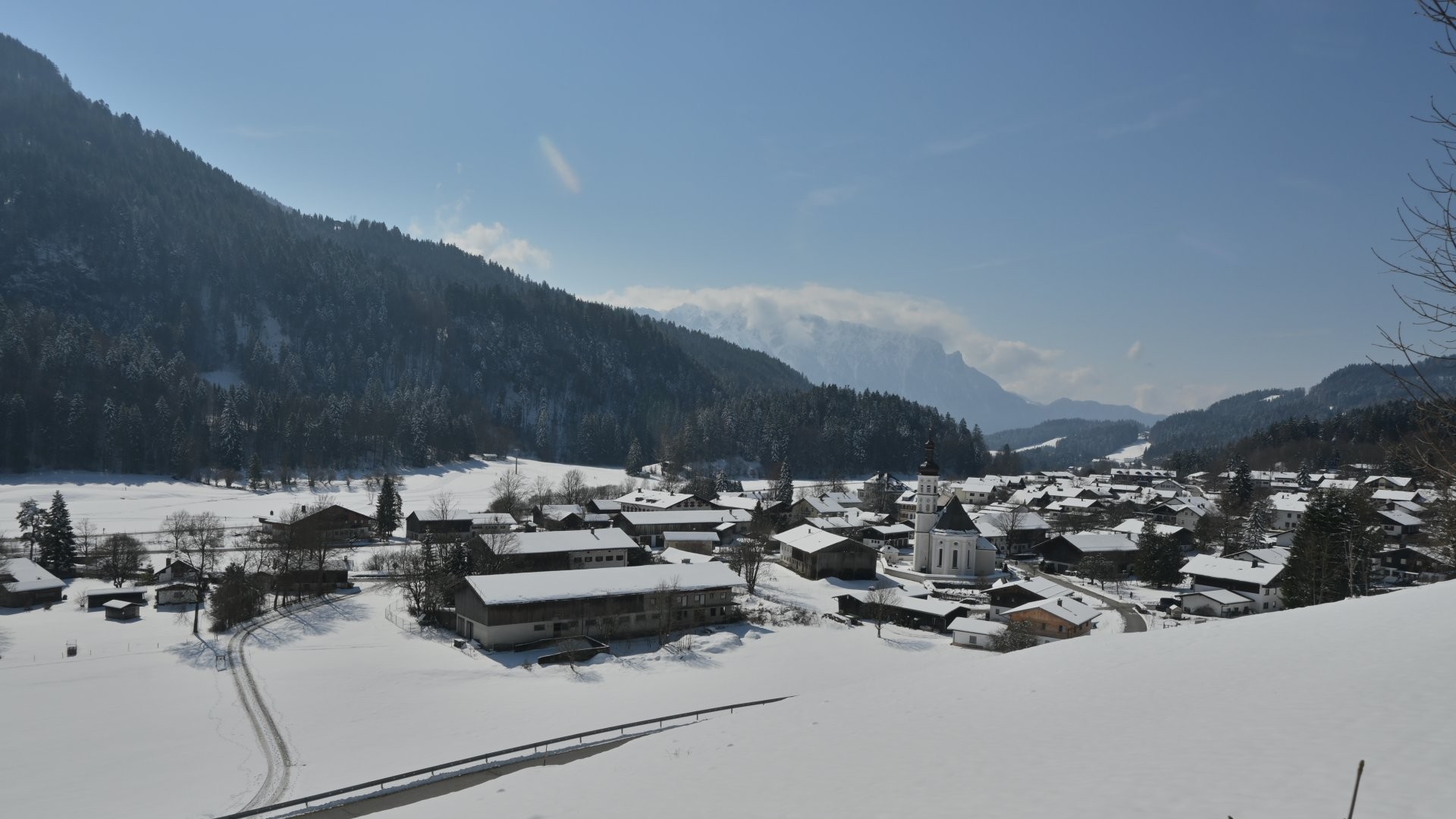 Archived image Webcam View to Sachrang