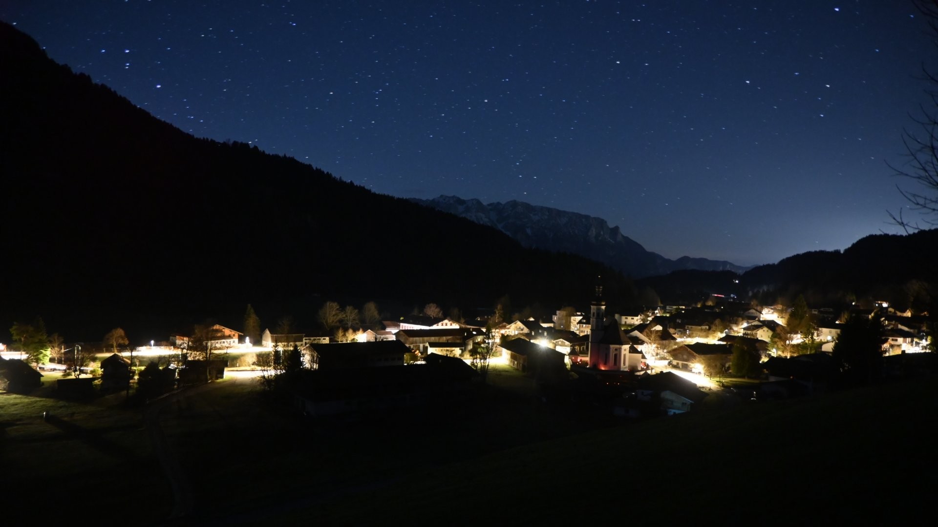 Archiv Foto Webcam Sachrang-Blick über Bergsteigerdorf